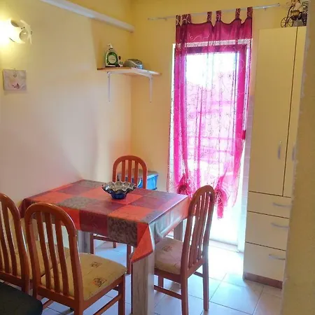 Felina Trogir